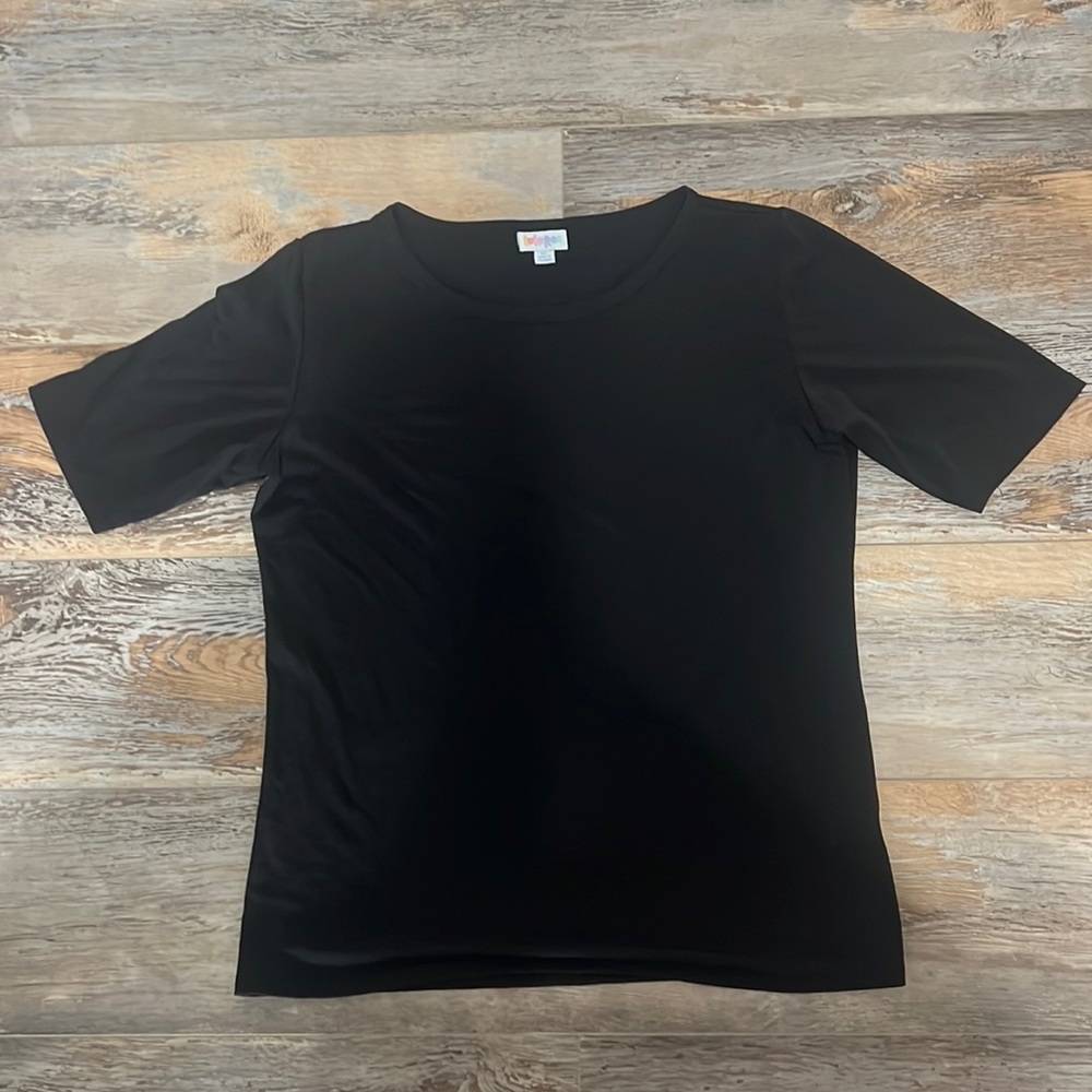 Lularoe top